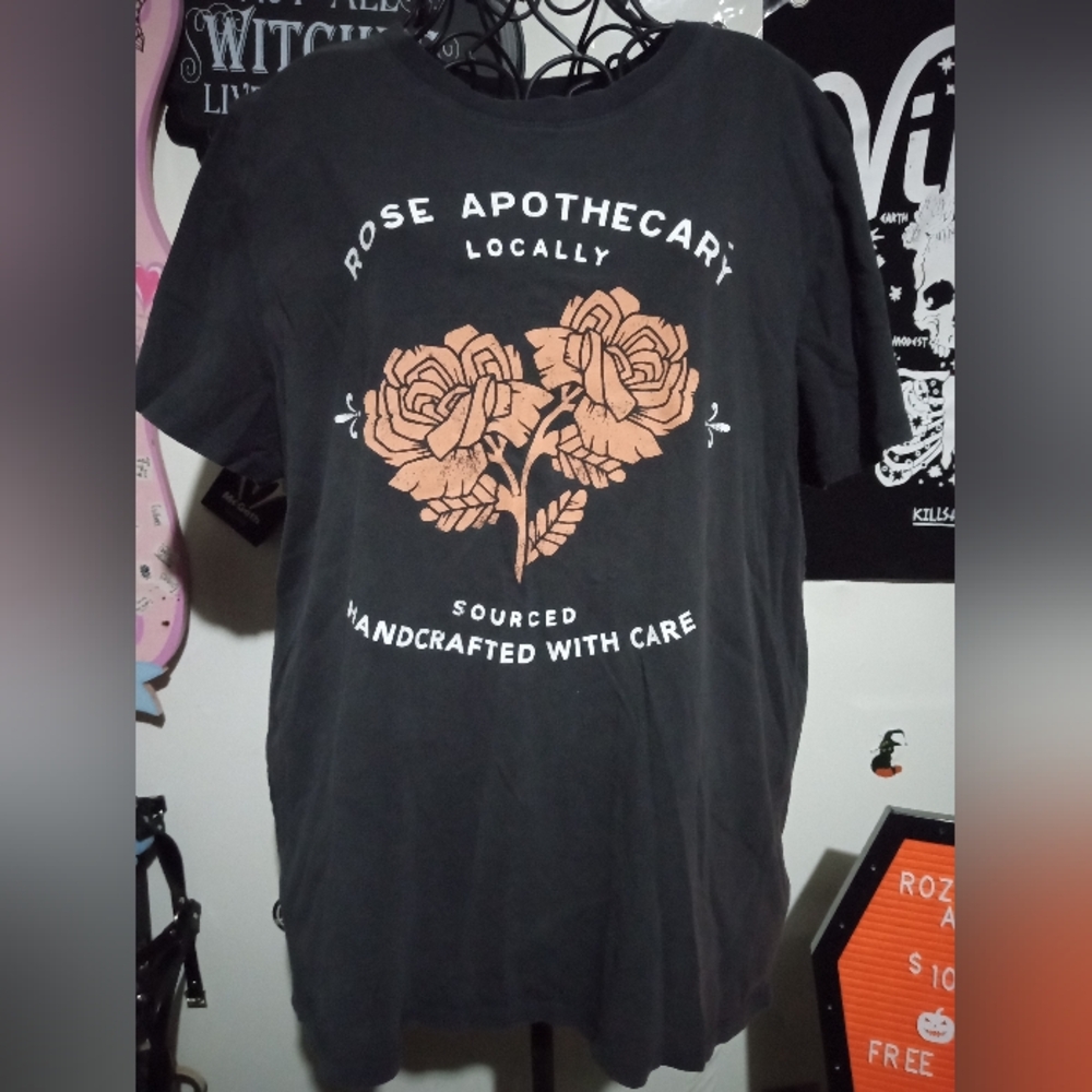 2/$10 Schitts Creek Unisex Graphic Tee XXL EUC